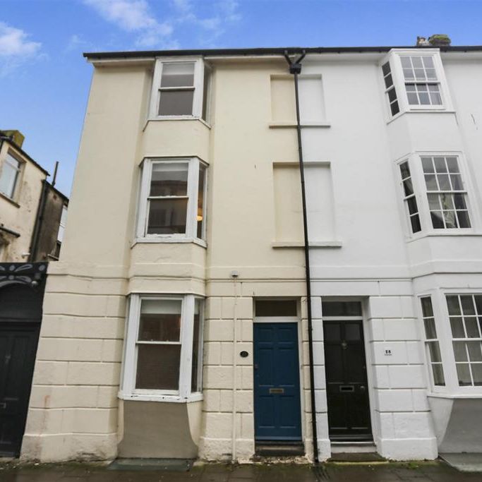 4 bedroom house to rent - Photo 1