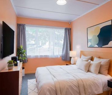 Three Bedroom Home - Photo 1