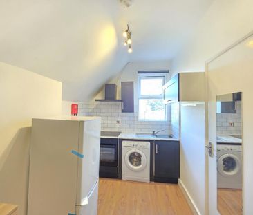 Studio to rent - Photo 4