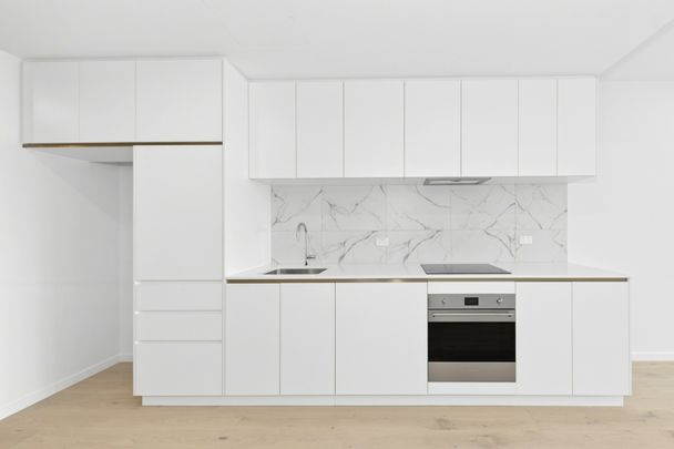 Brand New Living at "The Shard" - Modern Style and Ultimate Convenience - Photo 1