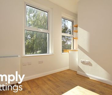 1 Bed property for rent - Photo 2