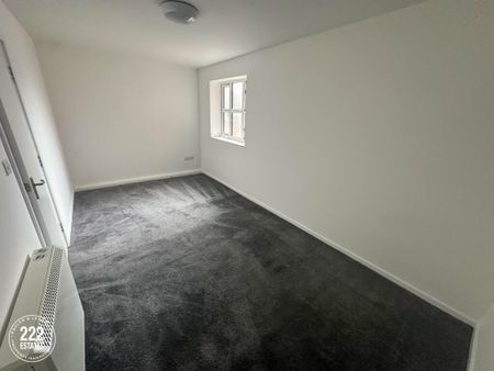 1 bedroom ground floor flat to rent - Photo 2