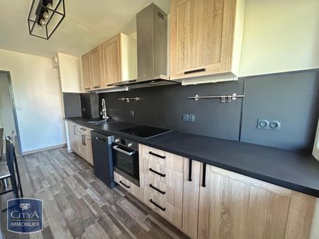 Location Appartement 3 pièces 69m² GRAND CHARMONT 25200 - Photo 2