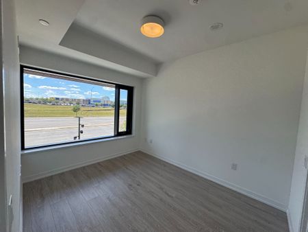 For Lease - 2485 Eglinton Avenue Unit# 321, Mississauga, Ontario - Photo 5