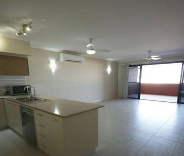 33A/174 Forrest Parade, - Photo 3