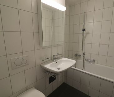 Kleinhüningen-schöne helle 3 Zimmer-Wohnung- ideal für 1-2 Personen - Foto 6