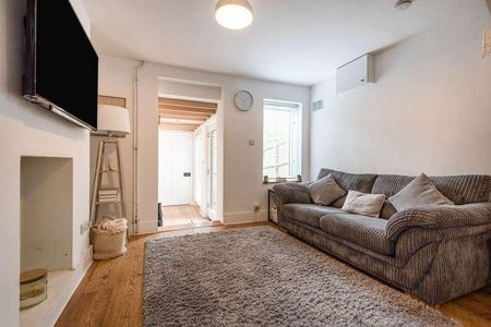 Lyles Row, Hitchin, SG4 - Photo 5