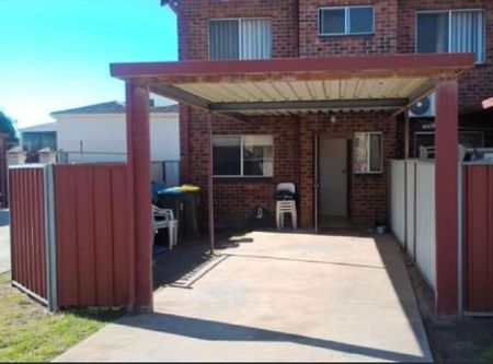 Neat Two Storey Townhouse - Photo 3