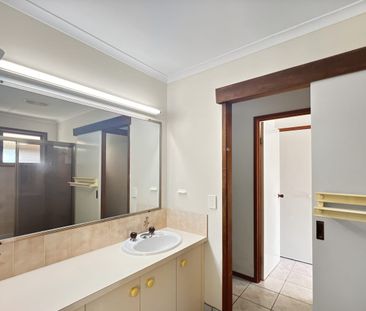 16 Satinay Street, Mountain Creek, Qld 4557 - Photo 3