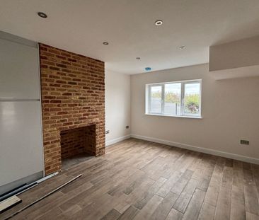 Westbury Road - Photo 1
