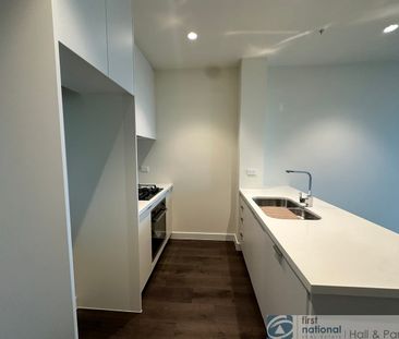 Welcome to THE LONSDALE - Photo 4