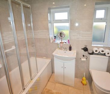 3 bedroom semi-detached house to rent - Photo 4