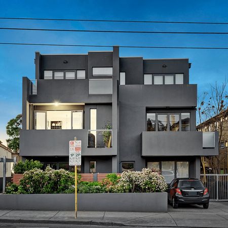 2/107 Riversdale Road, Hawthorn - Photo 3