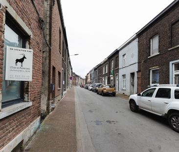 Huis te huur in Charleroi - Photo 2