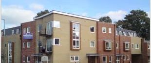 6 bedroom house to rent - Photo 1