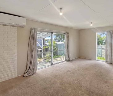 CLOVERLEA - 3 BEDROOMS - Photo 4