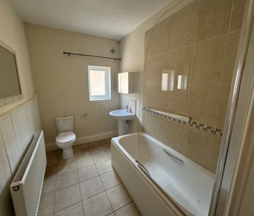 Farrar Street, Lawrence Street - P1349 - Photo 1