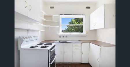 Quiet and private - Photo 3