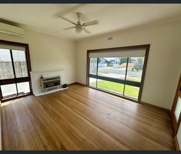 LOCATION, LOCATION, LOCATION - Photo 2