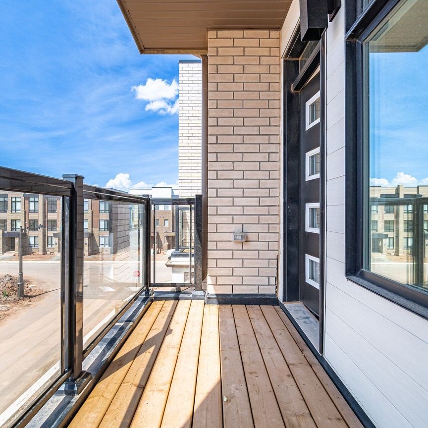 For Lease - 1302 Muller Lane, Oakville, Ontario - Photo 1