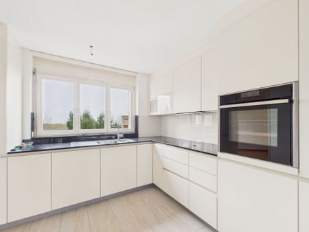 Cozy home with 4.5 rooms in Berg, TG - Photo 3