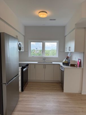 For Lease - 940 St David Street Unit# 56, Centre Wellington, Ontario - Photo 1