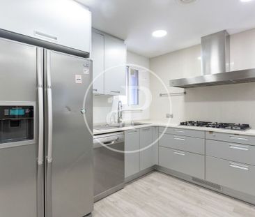 4 bedroom luxury penthouse for rent in Barcelona, Catalonia - Photo 5