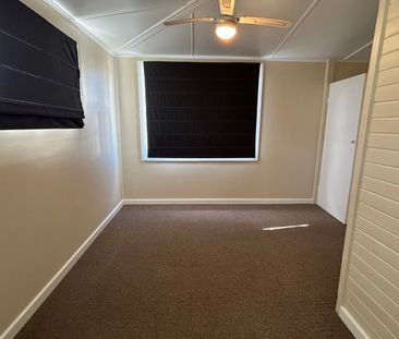 8 Oxley Street, TAMWORTH NSW 2340 - Photo 3