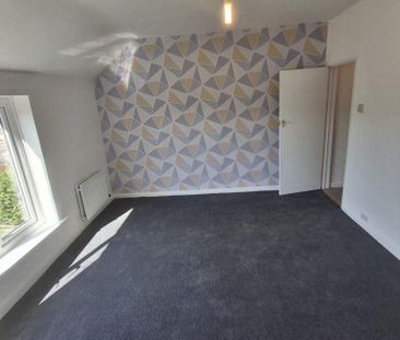 2 bedroom house to rent - Photo 1