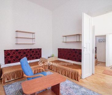 Kiadó átlagos állapotú lakás - Debrecen - Fotó 1