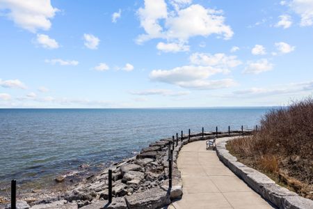 For Lease - 435 Melores Drive, Burlington, Ontario - Photo 2