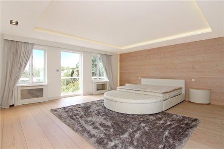 6 bedroom detached house to rent - Photo 4