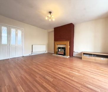 3 bedroom house to rent - Photo 2