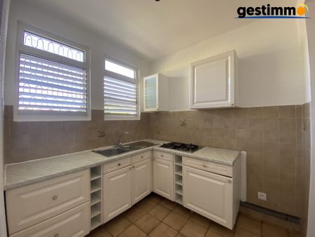 Location Appartement 2 pièces 41m² CAYENNE 97300 - Photo 2