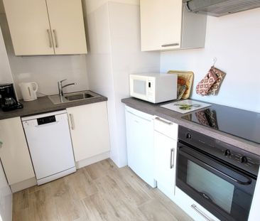 SIX FOURS LES LONES LOCATION VUE MER - Photo 2