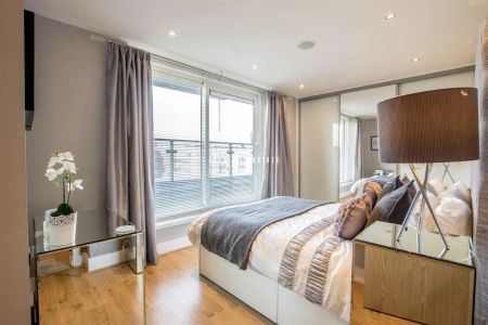 2 Bedroom Flat - Photo 5