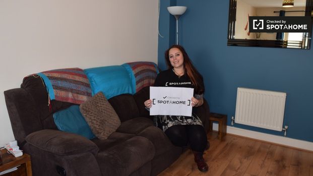 Room in 2-bedroom apartment for rent in Northside, Dublin - Photo 1