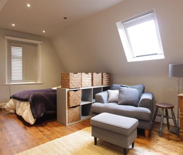 1 bedroom Flat To Let - Photo 3