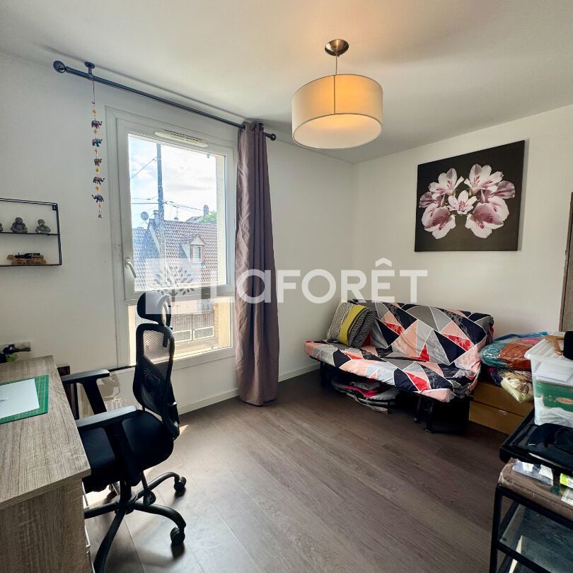 Apartment - Photo 1