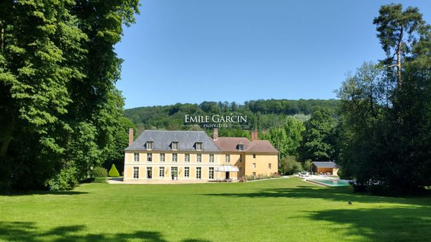 À louer - Château XVIIème sur parc de 3.5 hectares. - Photo 1