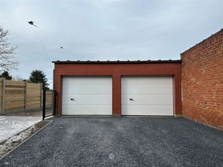 Gerenoveerd duplex appartement met 3 slaapkamers te huur te Wetteren - Foto 2