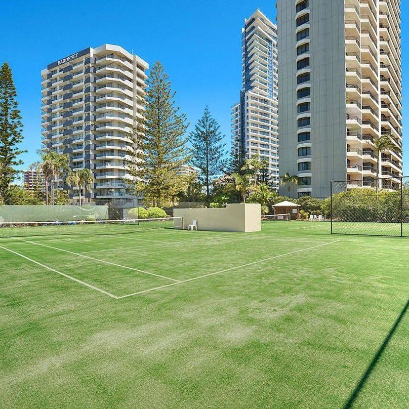 2105/5 Enderley Avenue, Surfers Paradise, QLD 4217 - Photo 1