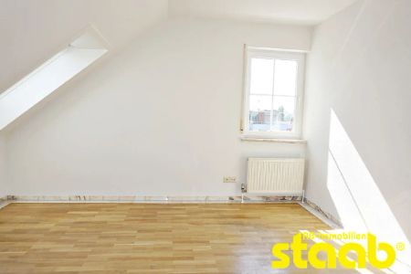 GERÄUMIGE DACHGESCHOSSWOHNUNG MIT STADTBLICK AM GODELSBERG! - Photo 5