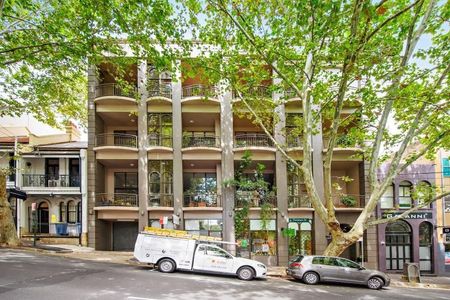 New York style split level apartment with balcony - Photo 5