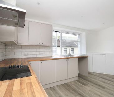 3 bedroom apartment to rent - Photo 1