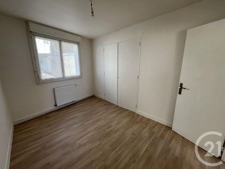 Appartement F3 à louer 3 pièces - 64,69 m2 GRANVILLE - 50 - Photo 3
