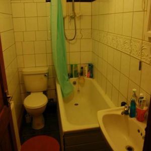 6 Bed - Spenceley Street, , - Photo 2