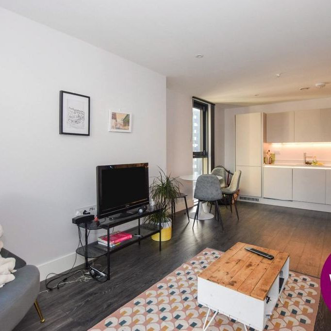 2 bedroom flat to rent - Photo 1