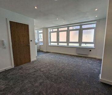 Apartment 1, Queen Anne House, Southport, Merseyside, PR8 - Photo 1