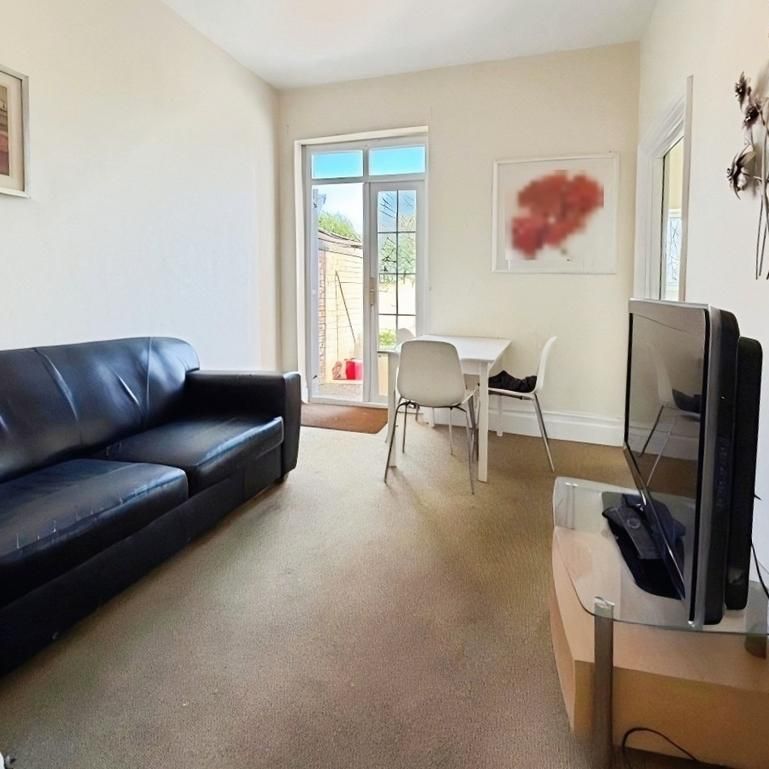 1 bedroom house to rent - Photo 1